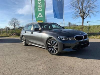 Usata BMW 320 Sport Line 190 CV (139 kW) 2022 Grigio Station wagon