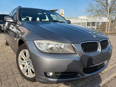 Gebraucht BMW 318 Comfort Edition 143 PS (105 kW) 2012 Grau Kombi