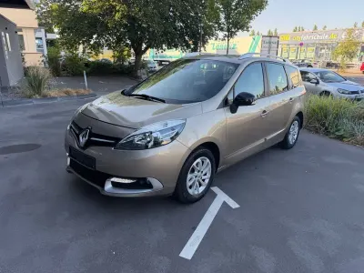 Gebraucht Renault Scénic III LIMITED 132 PS (97 kW) 2016 Gold Limousine