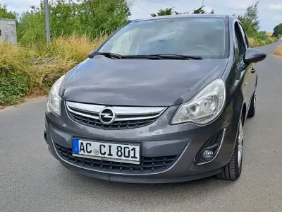 Gebraucht Opel Corsa Satellite 87 PS (63 kW) 2011 Grau Kleinwagen