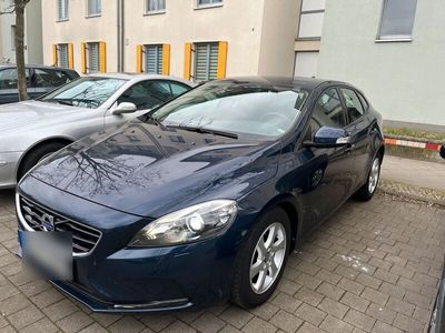 gebraucht Volvo V40 D2 sehr wenig gefahren