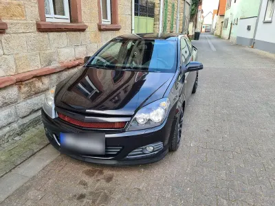 Gebraucht Opel Astra 116 PS (85 kW) 2006 Schwarz Coupé