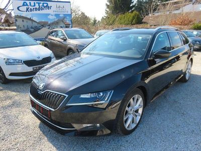 Używany Skoda Superb Style 190 KM (139 kW) 2018 Czarny Kombi
