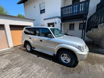 Gebraucht Toyota Land Cruiser 163 PS (119 kW) 2001 Silber SUV