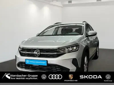 Gebraucht VW Taigo Life 150 PS (110 kW) 2024 (reflexsilber metallic) SUV