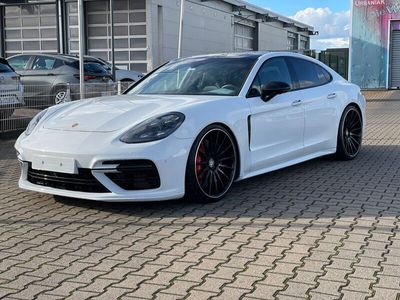 gebraucht Porsche Panamera Turbo mit nur 53.000TKM !!!