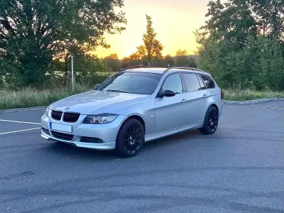 Gebraucht BMW 325 Sport Line 218 PS (160 kW) 2006 Silber Kombi