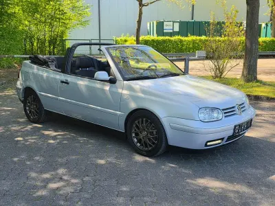 Gebraucht VW Golf Classicline 75 PS (55 kW) 2000 Silber Cabrio