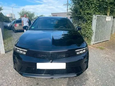 Gebraucht Opel Astra 181 PS (133 kW) 2025 Schwarz Kleinwagen