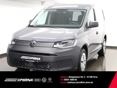 Używany VW Caddy 114 KM (83 kW) 2022 Szary Minivan
