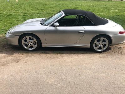 Porsche 911 Carrera 4 Cabriolet