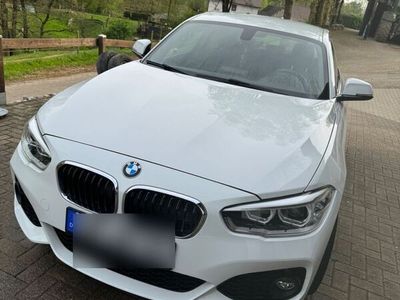 gebraucht BMW 118 d Sport Line