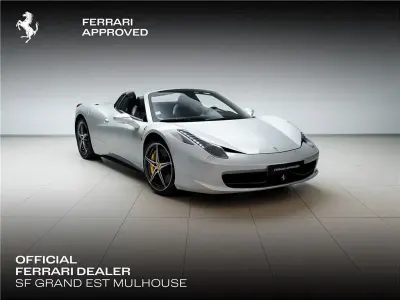 Gebraucht Ferrari 458 570 PS (419 kW) 2013 Grau Cabrio