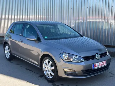 Gebraucht VW Golf VII Comfortline 86 PS (63 kW) 2013 Grau Limousine