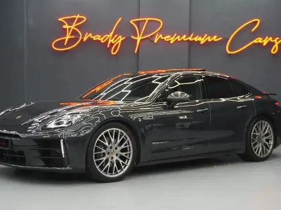 Gebraucht Porsche Panamera 4 354 PS (260 kW) 2024 Grau Kleinwagen
