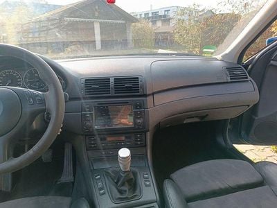 Usata BMW 325 Sport Line 192 CV (141 kW) 2001 Blu Station wagon