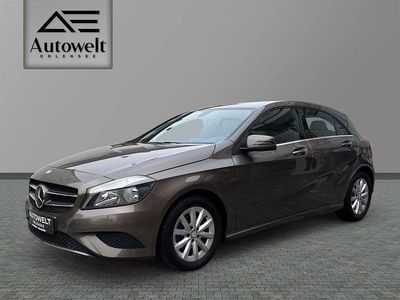 Gebraucht Mercedes A180 122 PS (89 kW) 2014 Grau Limousine