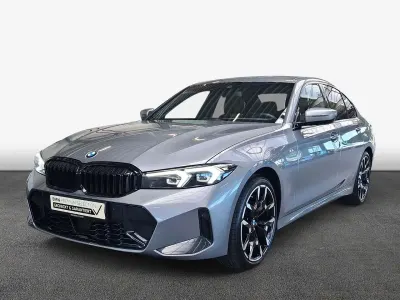 Gebraucht BMW 320 M Sport 184 PS (135 kW) 2026 Grau Limousine