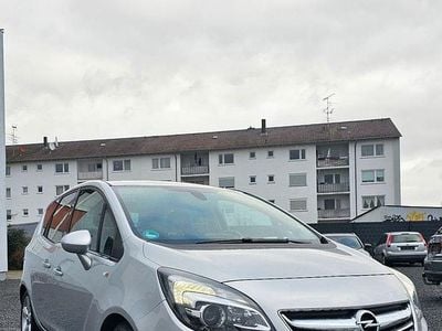 Gebraucht Opel Meriva Innovation 140 PS (102 kW) 2016 Silber Van / Kleinbus