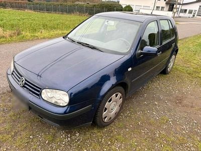 Usata VW Golf V Edition 110 CV (80 kW) 2007 Blu Utilitaria