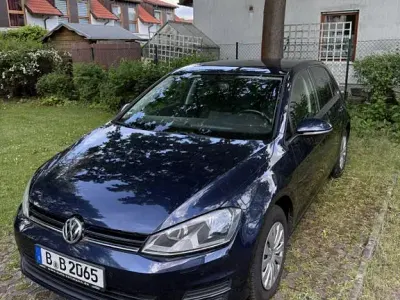 Second-hand VW Golf VII Comfortline 110 CP (80 kW) 2016 Albastru Berlinǎ