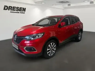 Używany Renault Kadjar Intens 140 KM (102 kW) 2021 Czerwony SUV