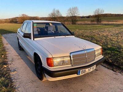 Usata Mercedes 190 109 CV (80 kW) 1992 Bianco Berlina