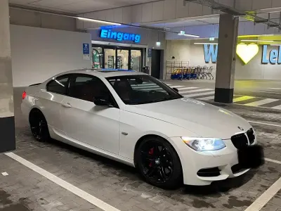 Gebraucht BMW 335 M Sport 328 PS (241 kW) 2013 Weiß Coupé