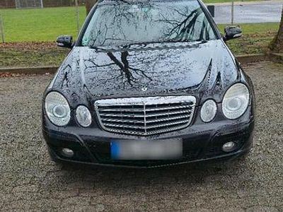 Gebraucht Mercedes E220 170 PS (125 kW) 2007 Schwarz Kombi