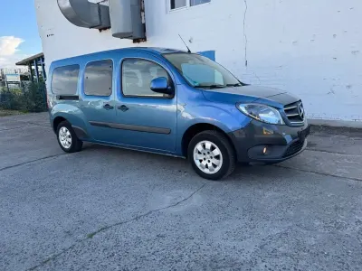 Gebraucht Mercedes Citan 111 110 PS (80 kW) 2015 Blau Van / Kleinbus