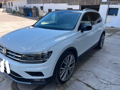 Używany VW Tiguan Highline 240 KM (176 kW) 2019 Biały SUV
