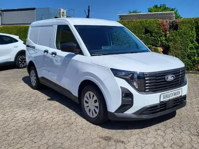 Gebraucht Ford Transit Trend 101 PS (74 kW) 2025 Weiß Van / Kleinbus