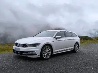 Gebraucht VW Passat R-line 190 PS (139 kW) 2017 Weiß Kombi