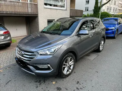 Gebraucht Hyundai Santa Fe Premium 200 PS (147 kW) 2017 Grau SUV