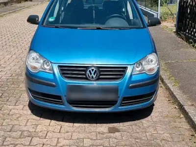 Gebraucht VW Polo 64 PS (47 kW) 2006 Blau Kleinwagen