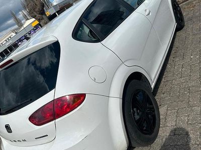 Gebraucht Seat Leon 105 PS (77 kW) 2009 Weiß Kleinwagen