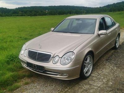 Mercedes E220
