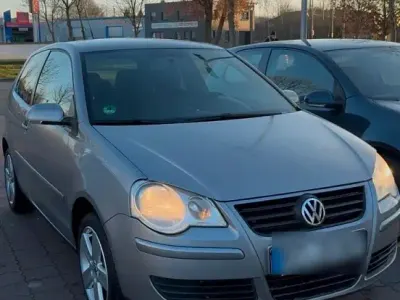 Gebraucht VW Polo Edition 80 PS (58 kW) 2008 Silber Kleinwagen