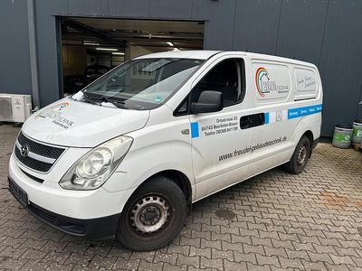 Gebraucht Hyundai H-1 175 PS (128 kW) 2011 Weiß Van / Kleinbus