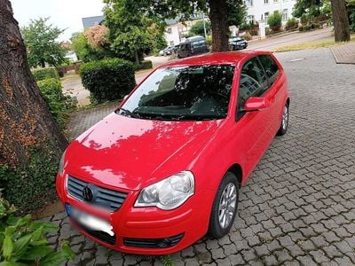 Rot Gebraucht 2007 VW Polo Kleinwagen | 2.500 € (Etwas zu teuer)