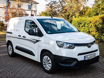 Gebraucht Toyota Proace City City 102 PS (75 kW) 2022 Weiß Van / Kleinbus