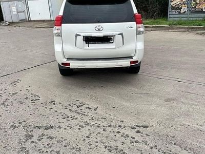 Gebraucht Toyota Land Cruiser 175 PS (128 kW) 2010 Weiß SUV