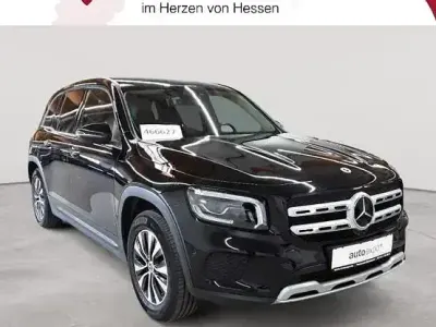 Begagnad Mercedes GLB220 Style 190 HK (139 kW) 2023 Svart SUV