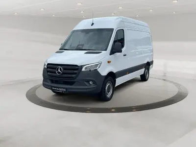 Gebraucht Mercedes Sprinter 170 PS (125 kW) 2024 Arktikweiss Van