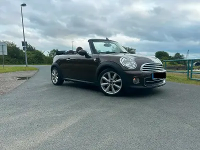 Gebraucht Mini Cooper Cabriolet 122 PS (89 kW) 2011 Braun Cabrio