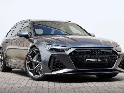 Używany Audi RS6 Sport 600 KM (441 kW) 2020 Szary Kombi