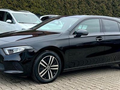 Gebraucht Mercedes A250 Night 160 PS (117 kW) 2022 Nachtschwarz Limousine