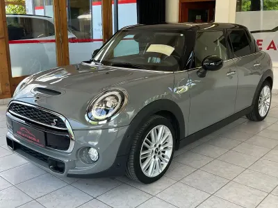 Gebraucht Mini Cooper S Pepper 192 PS (141 kW) 2019 Grau Kleinwagen