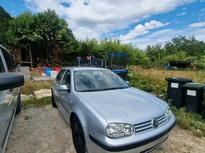 Gebraucht VW Golf IV 101 PS (74 kW) 2001 Silber Kleinwagen
