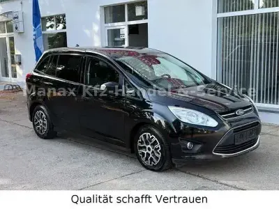 Gebraucht Ford Grand C-Max Business Edition 101 PS (74 kW) 2014 Pantherschwarz metallic Van / Kleinbus